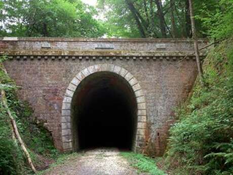 Boucle de l'ancienne voie ferrée